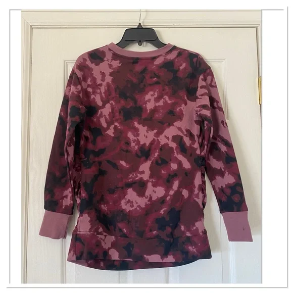 Women’s Match Back Maternity Sweatshirt by Isabel & Ingrid XS NWT - Picture 3 of 4